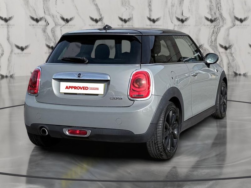 2015 MINI Hatch in grey — photo 4 of 14