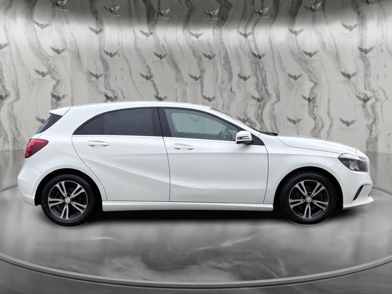 2017 Mercedes-Benz A Class in white — photo 6 of 21