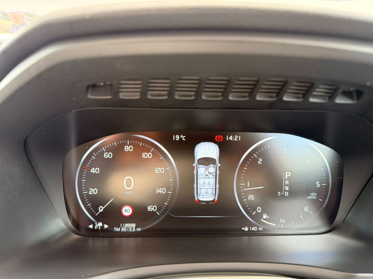 2018 VOLVO XC90 2.0 D5 PowerPulse Momentum SUV 5dr Diesel Auto 4WD Euro 6 (s/s) (235 ps) - vehicle photo 22 for sale on PureCar