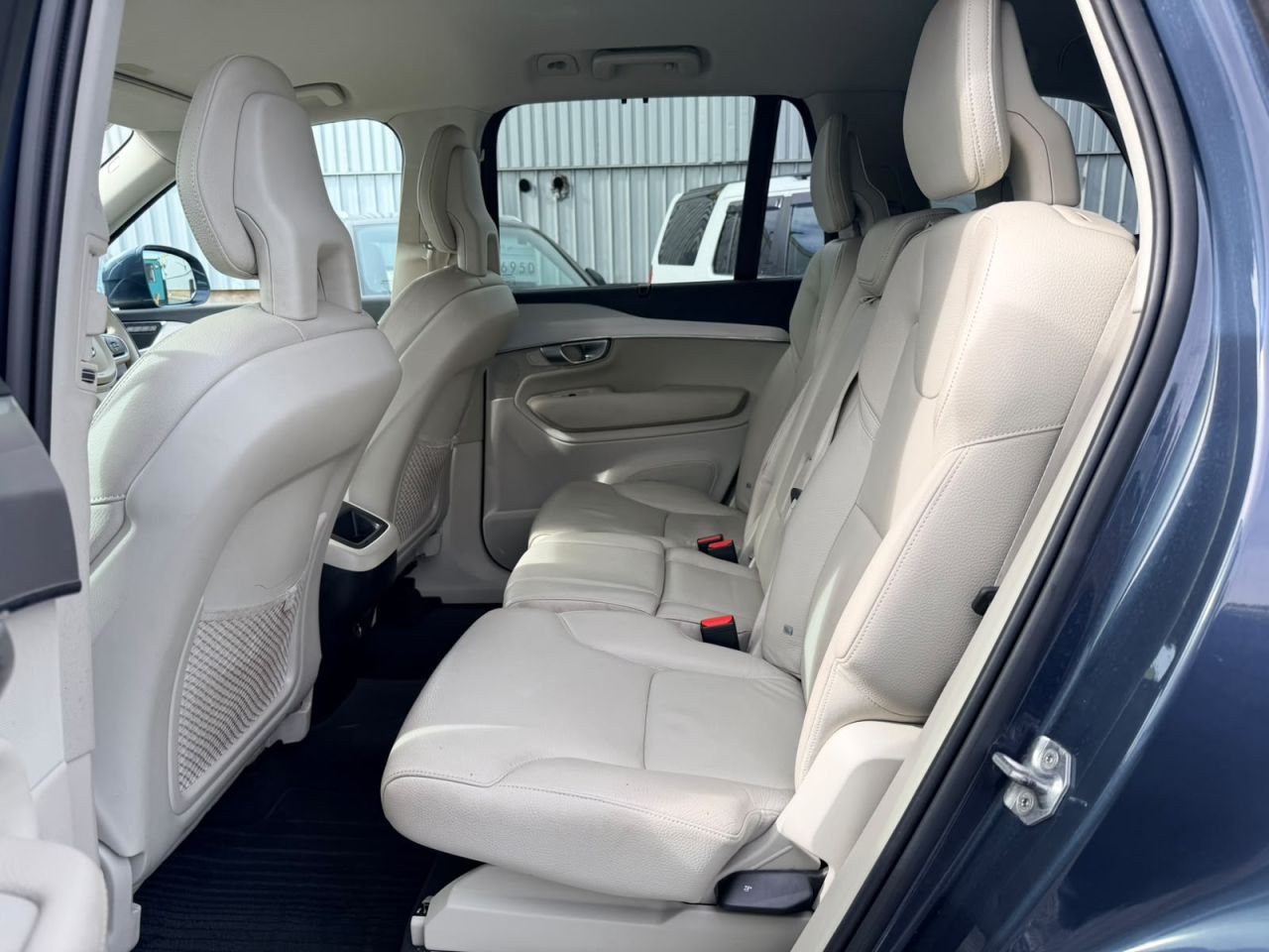 2018 VOLVO XC90 2.0 D5 PowerPulse Momentum SUV 5dr Diesel Auto 4WD Euro 6 (s/s) (235 ps) - vehicle photo 14 for sale on PureCar
