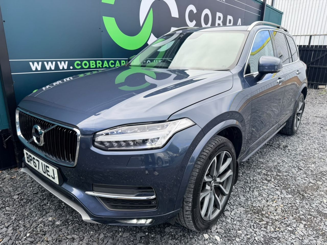 2018 VOLVO XC90 2.0 D5 PowerPulse Momentum SUV 5dr Diesel Auto 4WD Euro 6 (s/s) (235 ps) - vehicle photo 6 for sale on PureCar