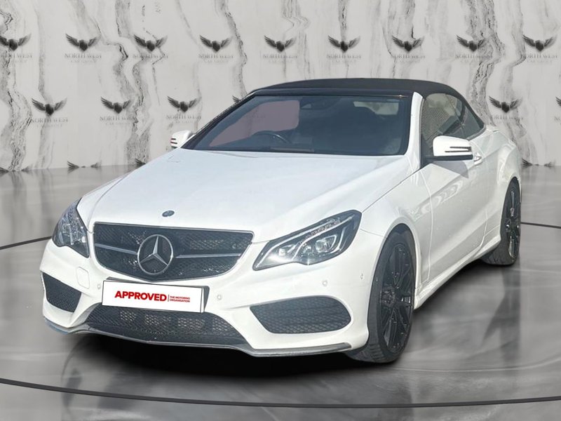 2017 Mercedes-Benz E Class in white — photo 4 of 12