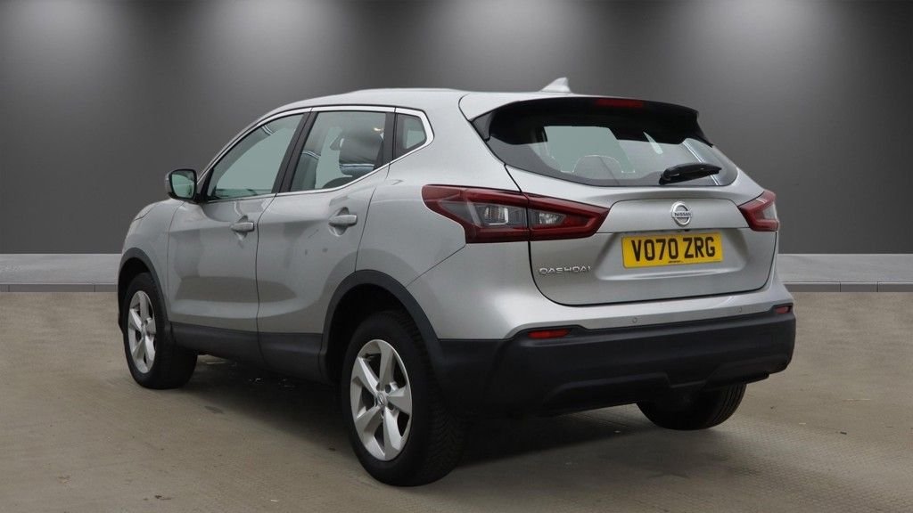 2020 Nissan Qashqai — image 3