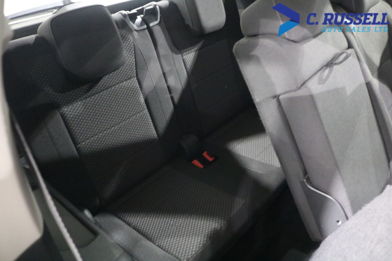 2021 VOLKSWAGEN TIGUAN ALLSPACE 2.0 TDI Match SUV 5dr Diesel DSG 4Motion Euro 6 (s/s) (150 ps) - vehicle photo 25 for sale on PureCar
