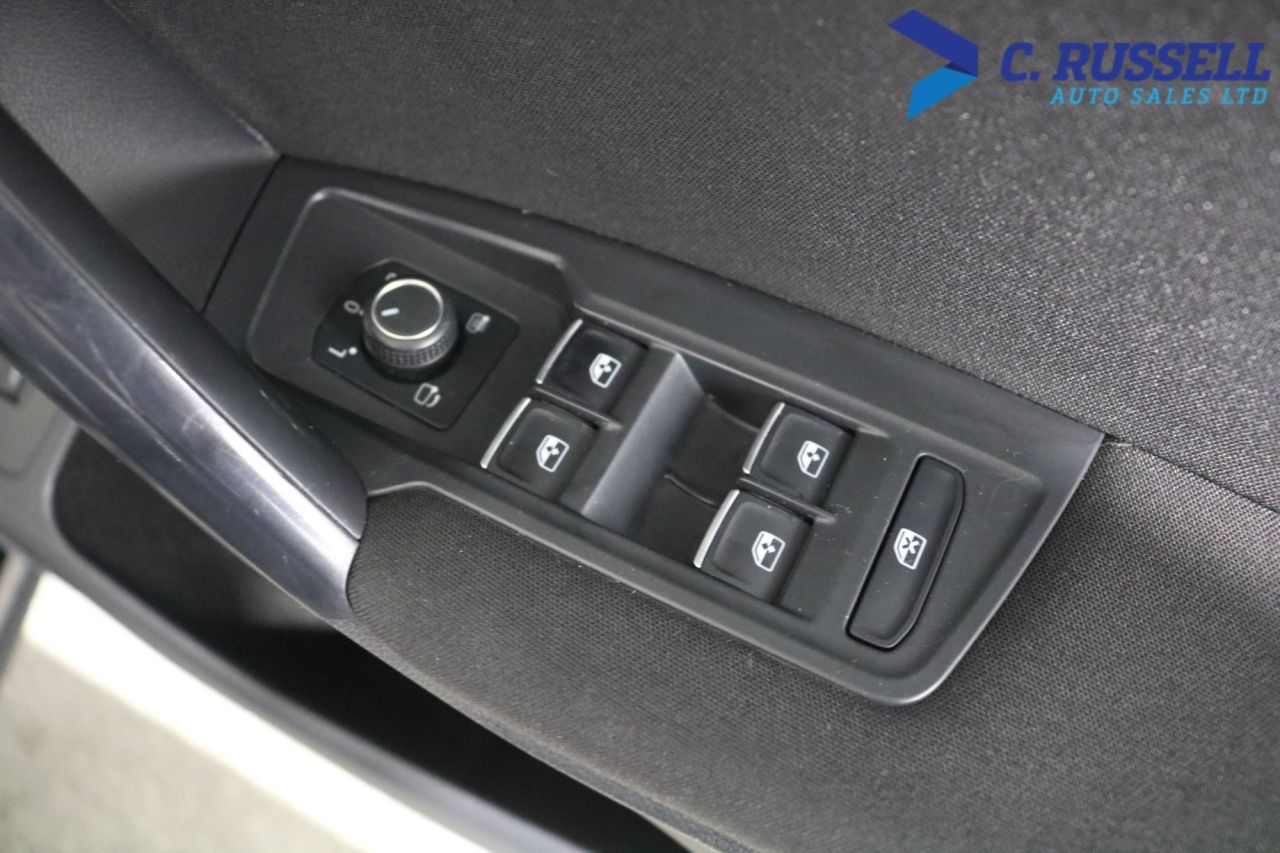 2021 VOLKSWAGEN TIGUAN ALLSPACE 2.0 TDI Match SUV 5dr Diesel DSG 4Motion Euro 6 (s/s) (150 ps) - vehicle photo 33 for sale on PureCar