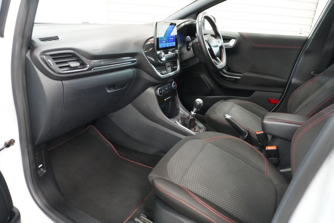 2021 FORD PUMA 1.0T EcoBoost MHEV ST-Line SUV 5dr Petrol Manual Euro 6 (s/s) (125 ps) - vehicle photo 31 for sale on PureCar