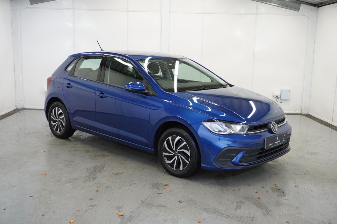 2022 VOLKSWAGEN POLO 1.0 EVO Life Hatchback 5dr Petrol Manual Euro 6 (s/s) (80 ps) - vehicle photo 2 for sale on PureCar