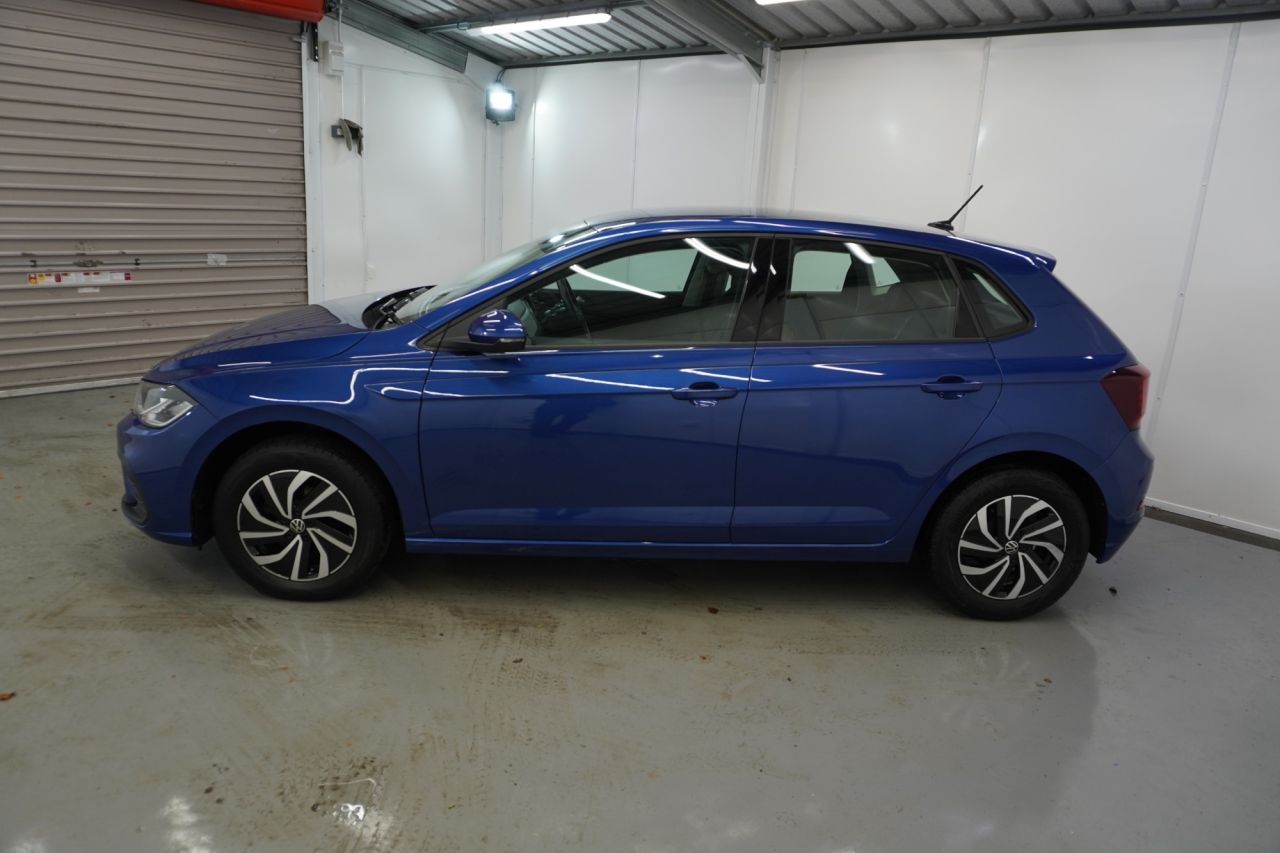 2022 VOLKSWAGEN POLO 1.0 EVO Life Hatchback 5dr Petrol Manual Euro 6 (s/s) (80 ps) - vehicle photo 12 for sale on PureCar