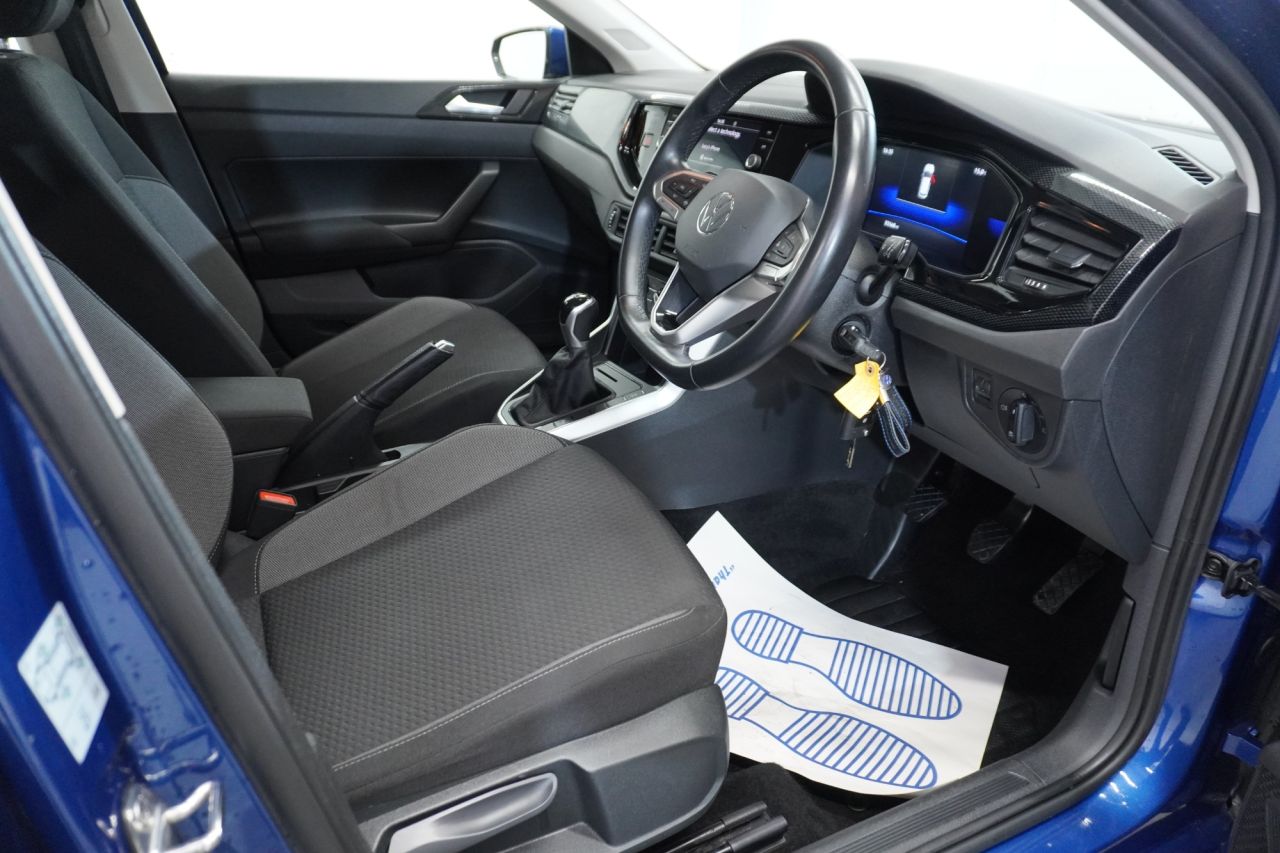 2022 VOLKSWAGEN POLO 1.0 EVO Life Hatchback 5dr Petrol Manual Euro 6 (s/s) (80 ps) - vehicle photo 21 for sale on PureCar