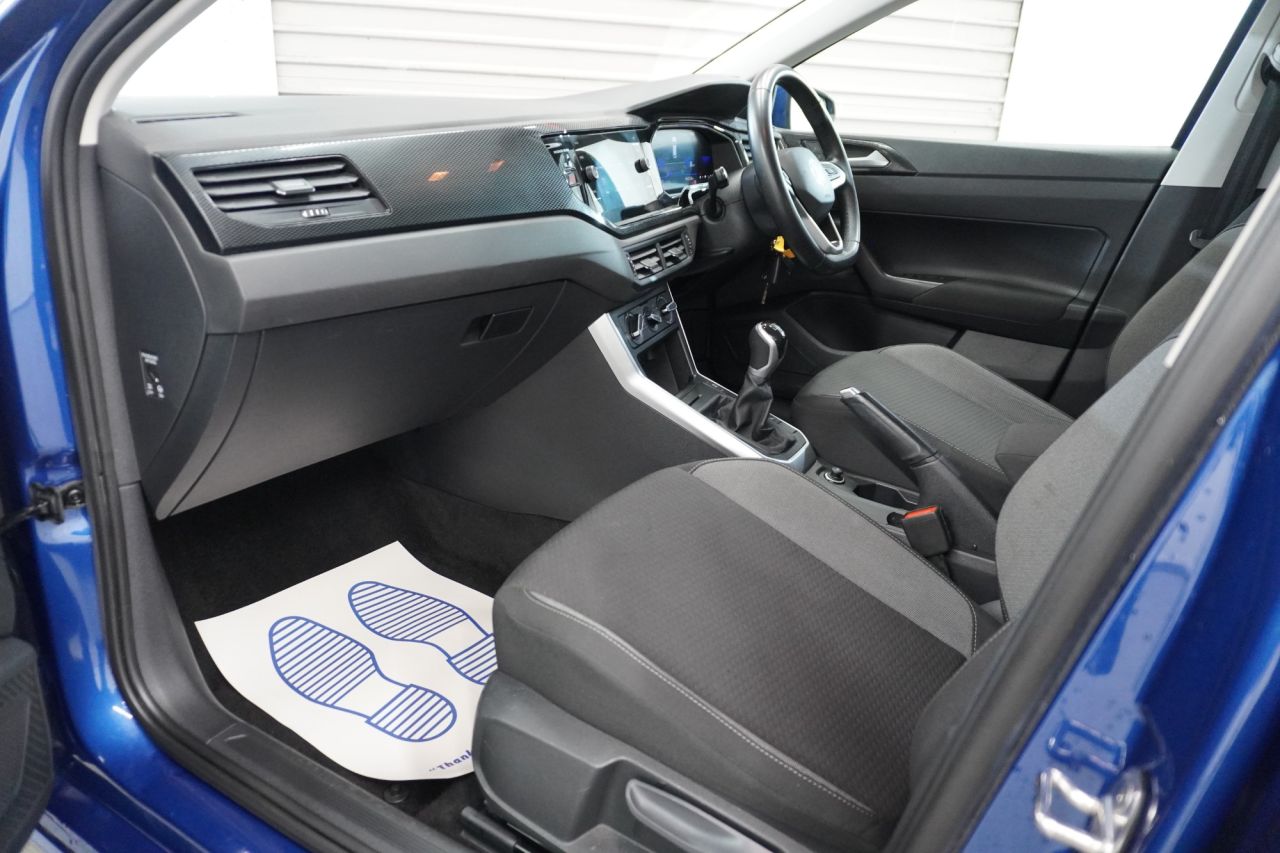 2022 VOLKSWAGEN POLO 1.0 EVO Life Hatchback 5dr Petrol Manual Euro 6 (s/s) (80 ps) - vehicle photo 30 for sale on PureCar