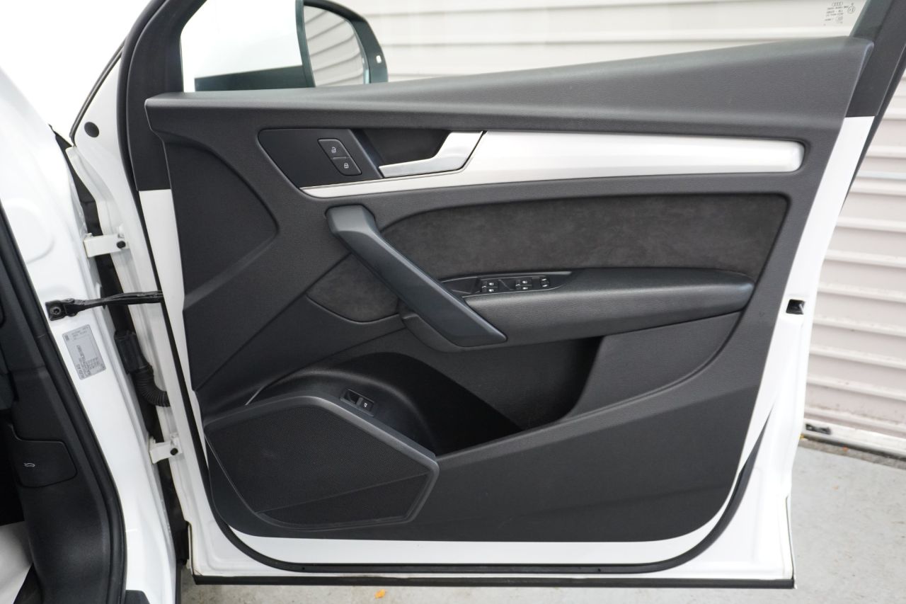 2020 AUDI Q5 S Line - vehicle photo 23 for sale on PureCar