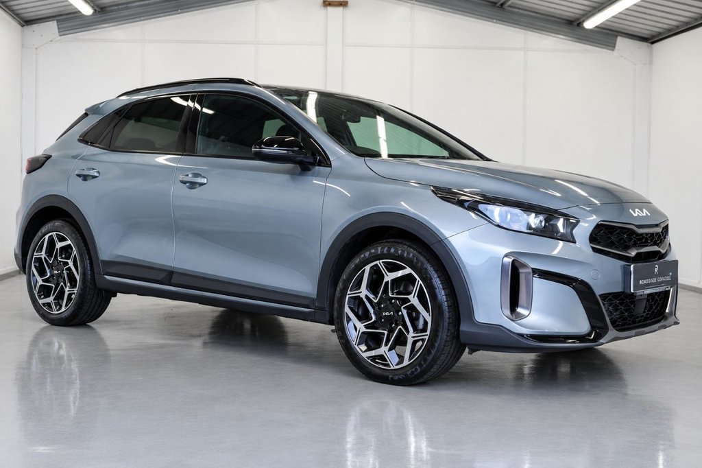 2025 KIA XCeed