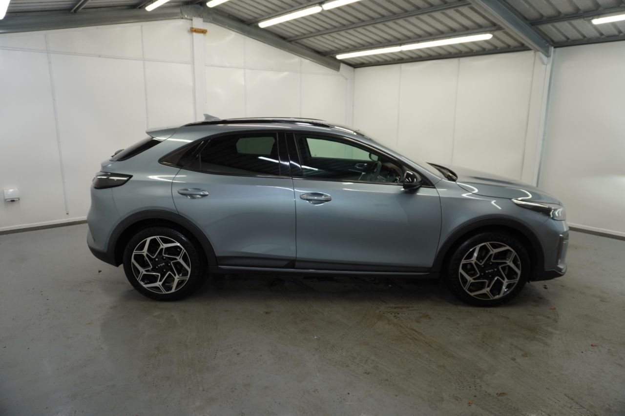 2025 KIA XCEED 1.0 T-GDi MHEV GT-Line SUV 5dr Petrol Hybrid DCT Euro 6 (s/s) (113 bhp) - vehicle photo 7 for sale on PureCar