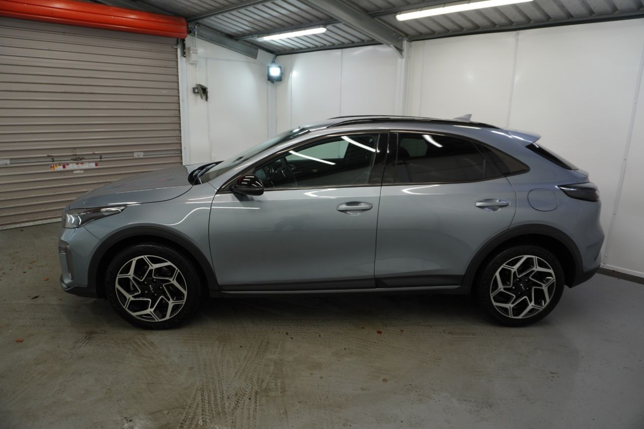 2025 KIA XCEED 1.0 T-GDi MHEV GT-Line SUV 5dr Petrol Hybrid DCT Euro 6 (s/s) (113 bhp) - vehicle photo 13 for sale on PureCar