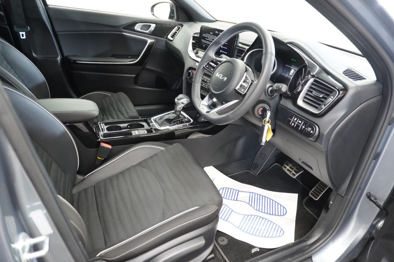 2025 KIA XCEED 1.0 T-GDi MHEV GT-Line SUV 5dr Petrol Hybrid DCT Euro 6 (s/s) (113 bhp) - vehicle photo 22 for sale on PureCar