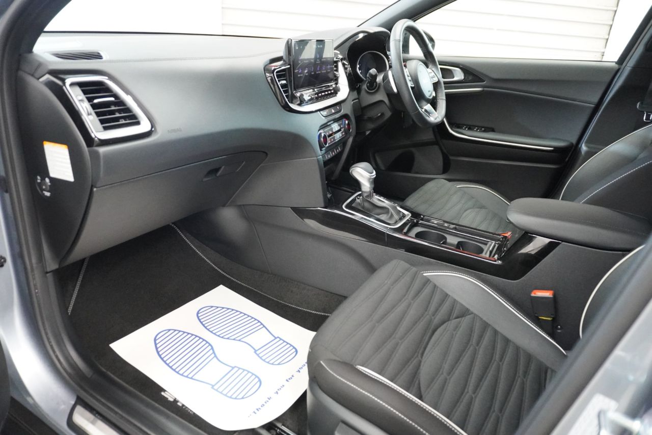 2025 KIA XCEED 1.0 T-GDi MHEV GT-Line SUV 5dr Petrol Hybrid DCT Euro 6 (s/s) (113 bhp) - vehicle photo 33 for sale on PureCar