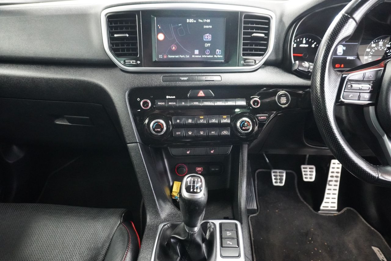 2019 KIA SPORTAGE 1.6 CRDi EcoDynamics+ GT-Line SUV 5dr Diesel Hybrid Manual Euro 6 (s/s) (13 - vehicle photo 30 for sale on PureCar