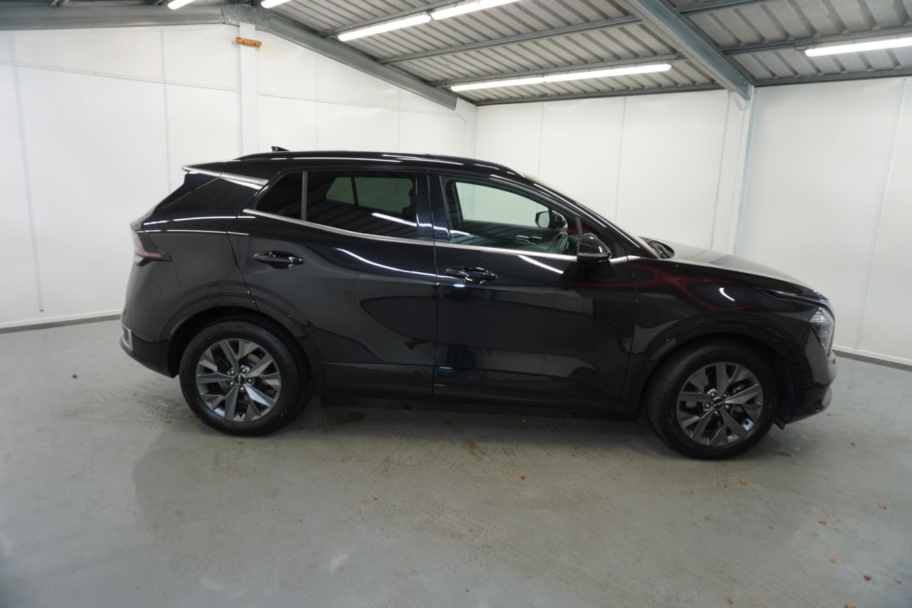 2024 KIA SPORTAGE 1.6 h T-GDi GT-Line SUV 5dr Petrol Hybrid Auto Euro 6 (s/s) (226 bhp) - vehicle photo 7 for sale on PureCar