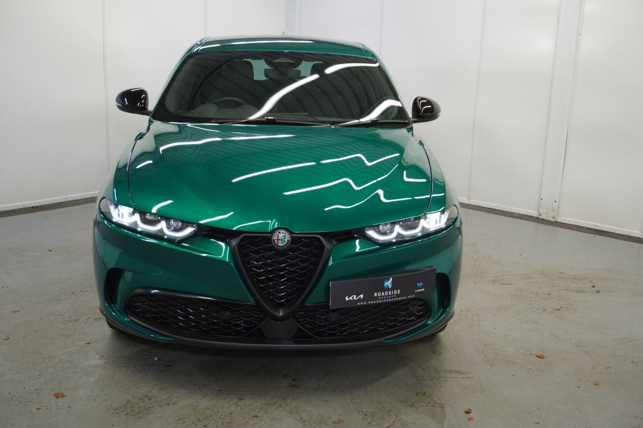 2025 ALFA ROMEO TONALE 1.5 VGT MHEV Sprint SUV 5dr Petrol Hybrid DCT Euro 6 (160 ps) - vehicle photo 11 for sale on PureCar