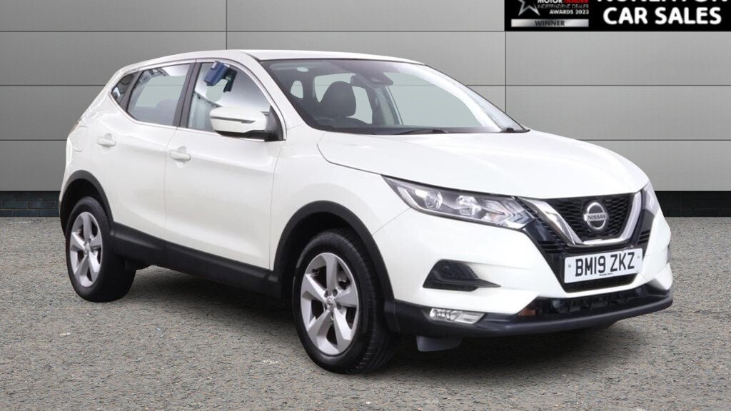 2019 Nissan Qashqai — image 1