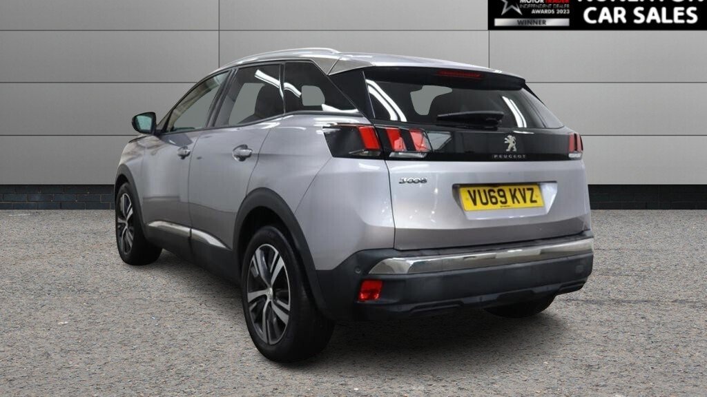 2019 Peugeot 3008 — image 4