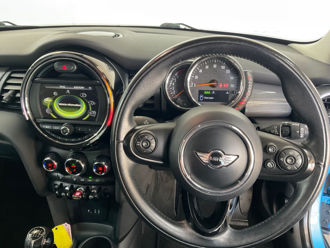 2015 MINI HATCH 1.5 Cooper Hatchback 5dr Petrol Manual Euro 6 (s/s) (136 ps) - vehicle photo 21 for sale on PureCar