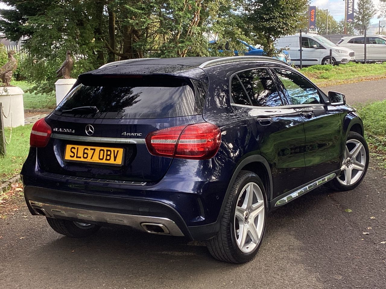 2018 MERCEDES GLA 2.1 GLA200d AMG Line (Premium) SUV 5dr Diesel 7G-DCT 4MATIC Euro 6 (s/s) (1 - vehicle photo 2 for sale on PureCar