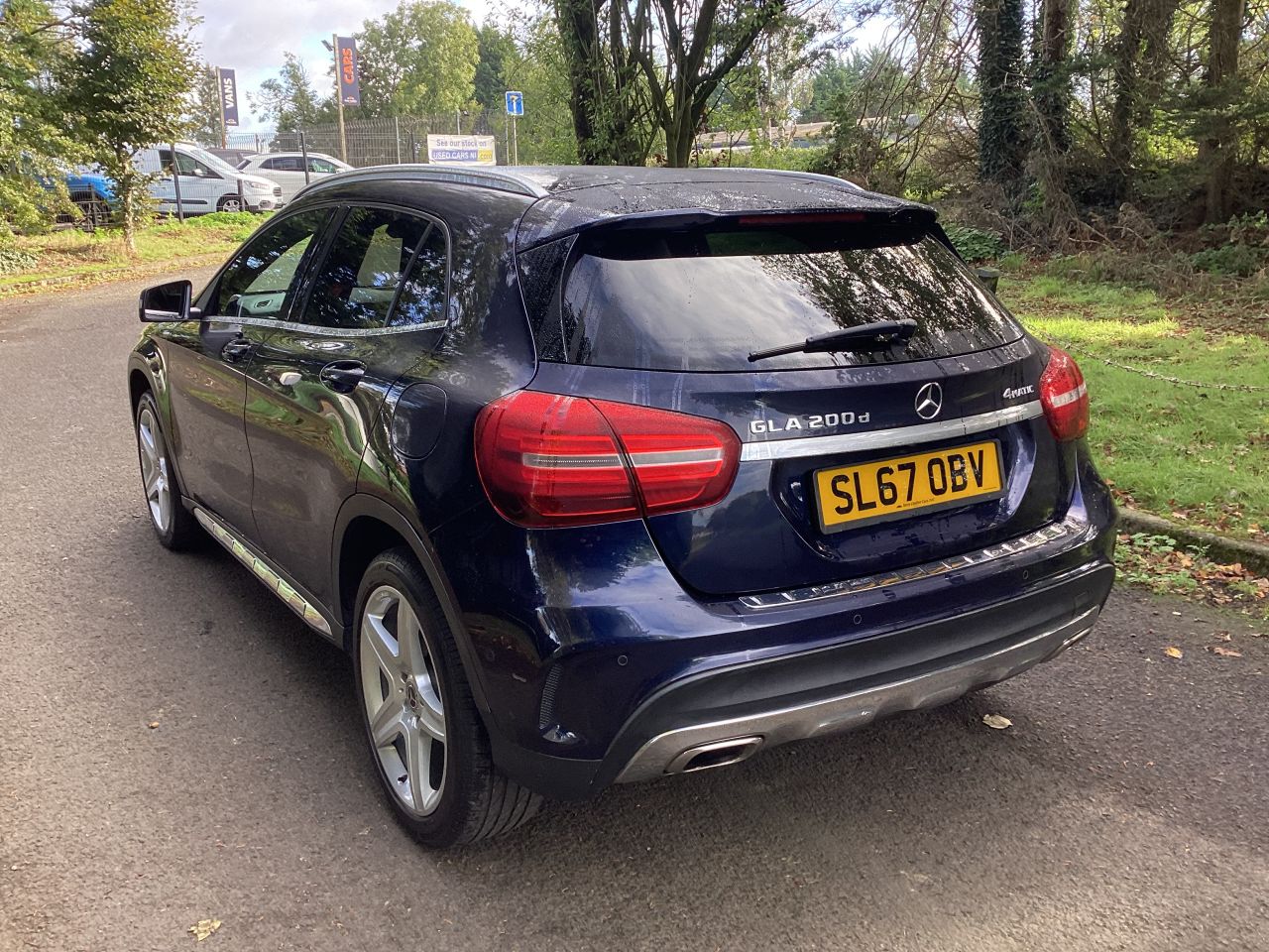 2018 MERCEDES GLA 2.1 GLA200d AMG Line (Premium) SUV 5dr Diesel 7G-DCT 4MATIC Euro 6 (s/s) (1 - vehicle photo 6 for sale on PureCar