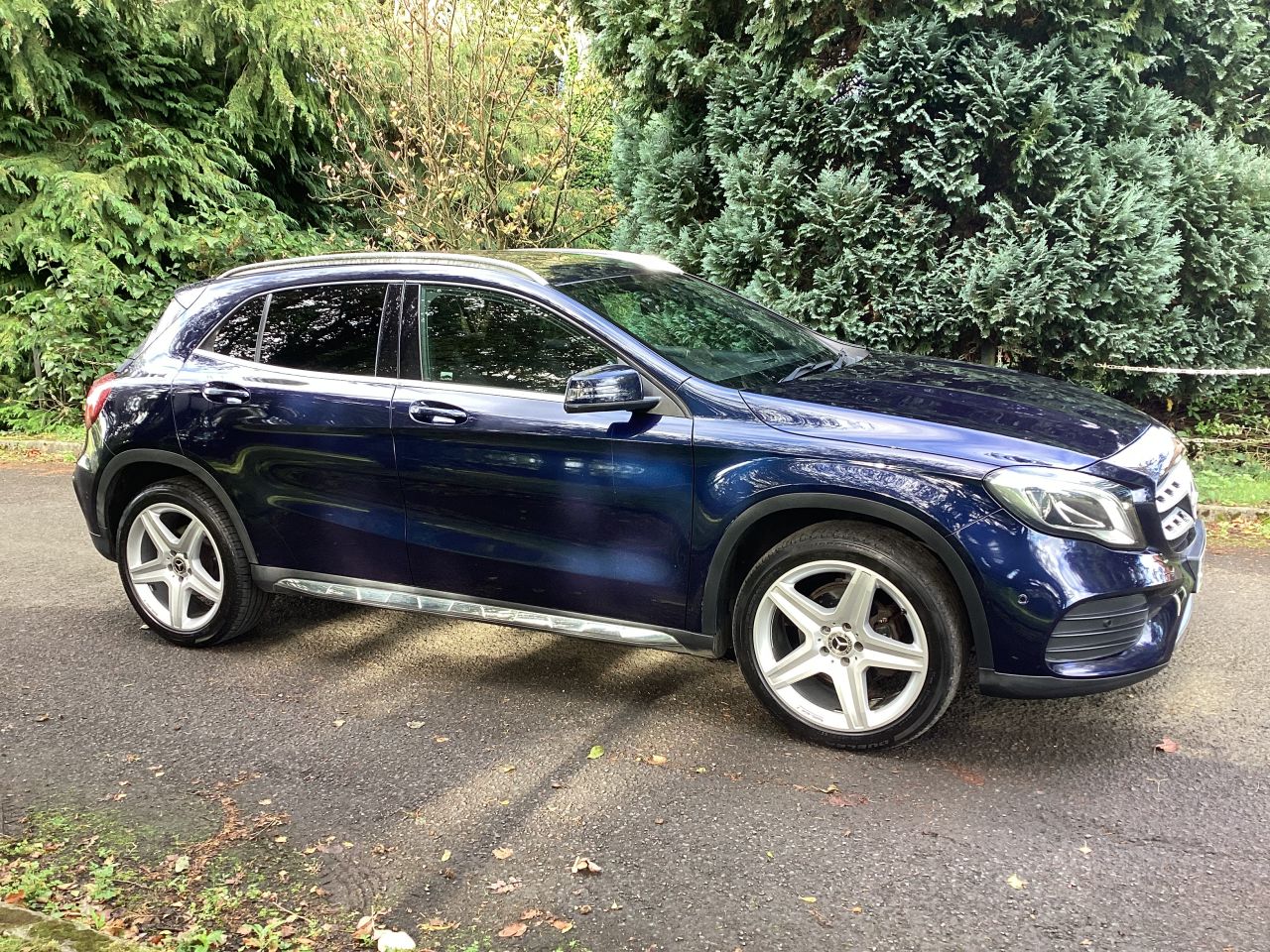 2018 MERCEDES GLA 2.1 GLA200d AMG Line (Premium) SUV 5dr Diesel 7G-DCT 4MATIC Euro 6 (s/s) (1 - vehicle photo 8 for sale on PureCar