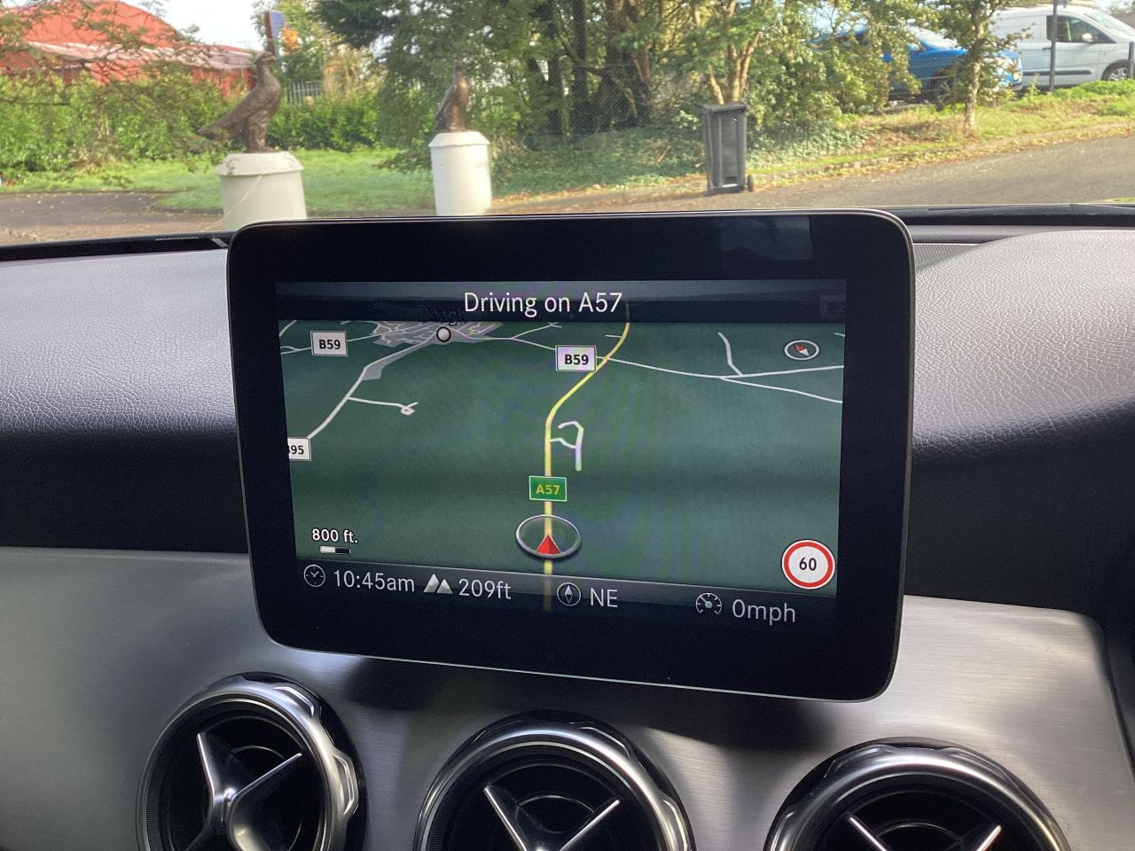 2018 MERCEDES GLA 2.1 GLA200d AMG Line (Premium) SUV 5dr Diesel 7G-DCT 4MATIC Euro 6 (s/s) (1 - vehicle photo 23 for sale on PureCar