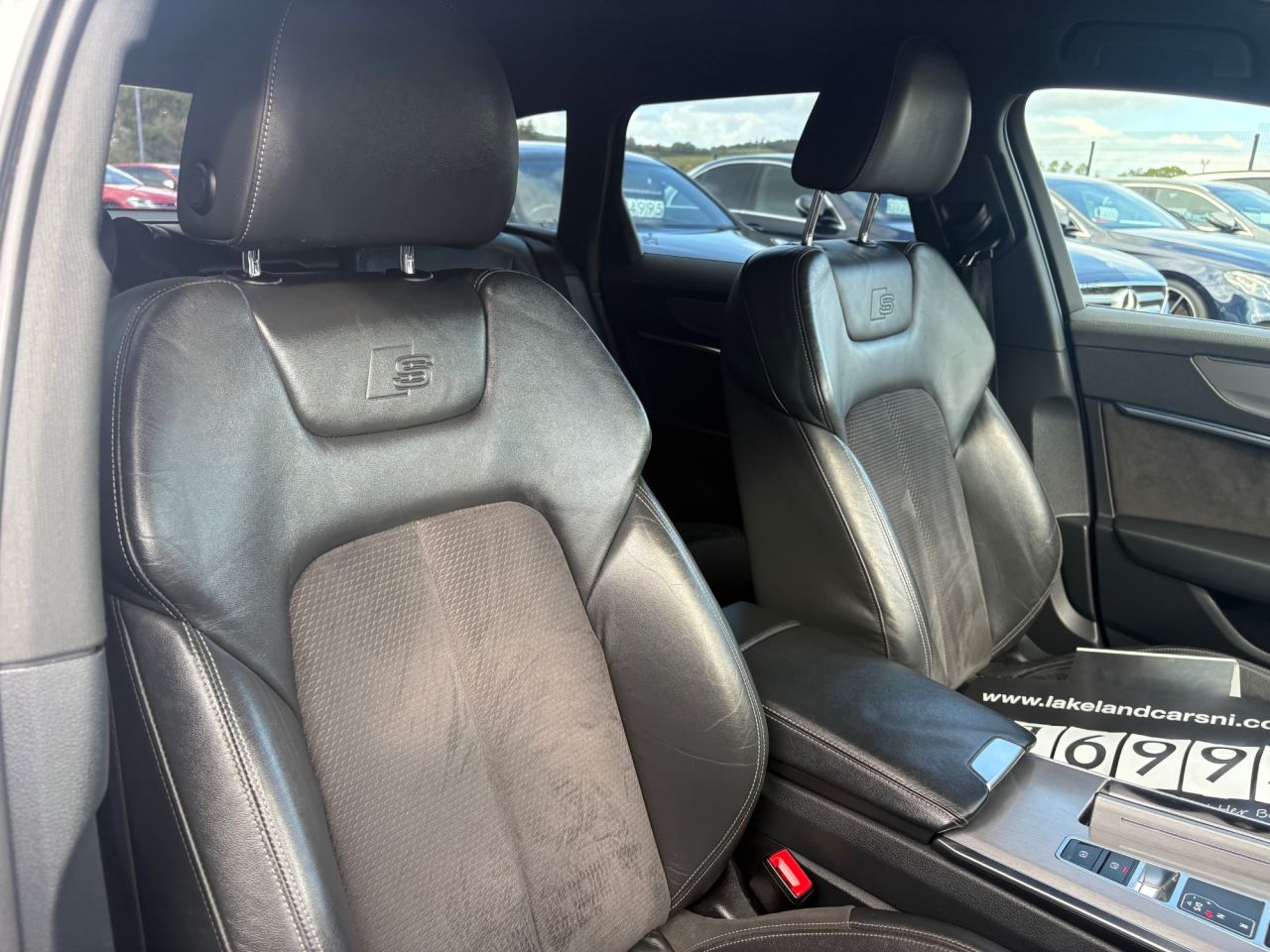 2019 AUDI A6 AVANT S Line - vehicle photo 11 for sale on PureCar