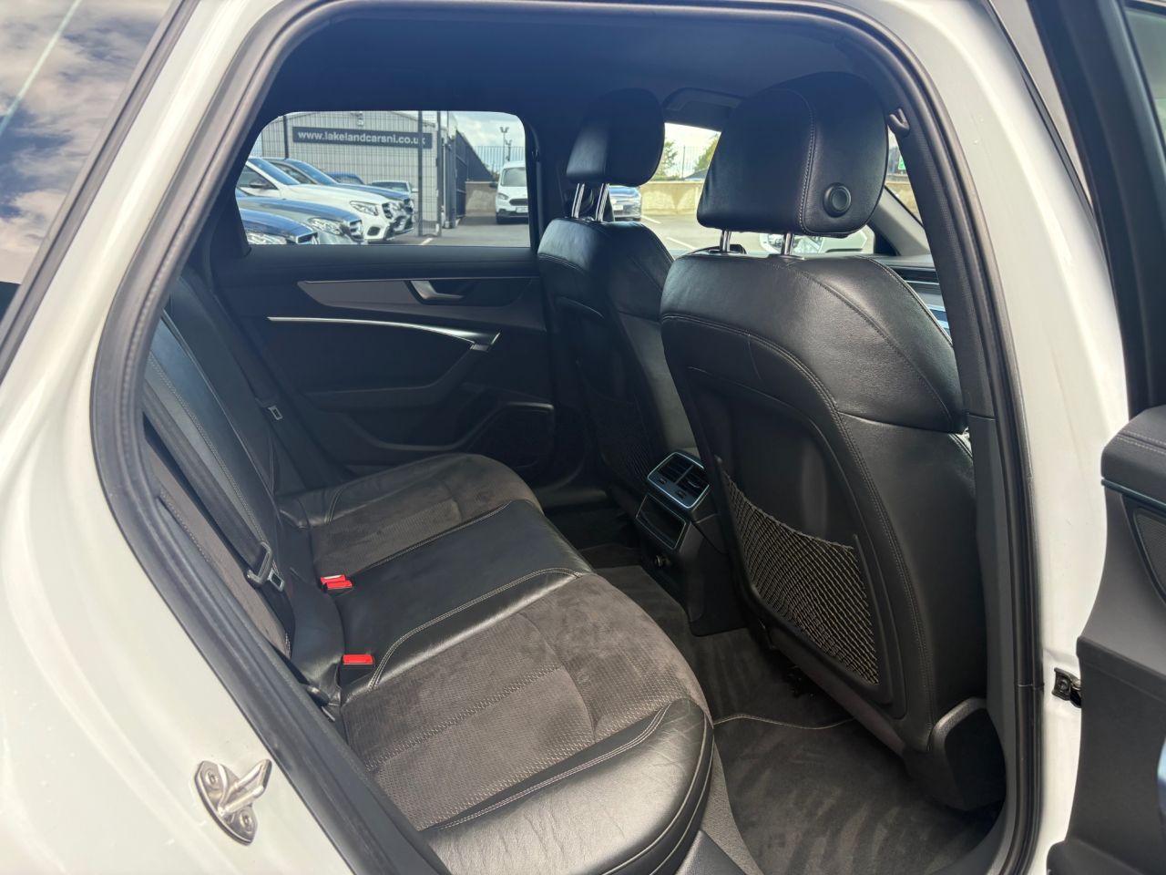 2019 AUDI A6 AVANT S Line - vehicle photo 12 for sale on PureCar
