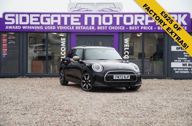 2022 MINI Hatch