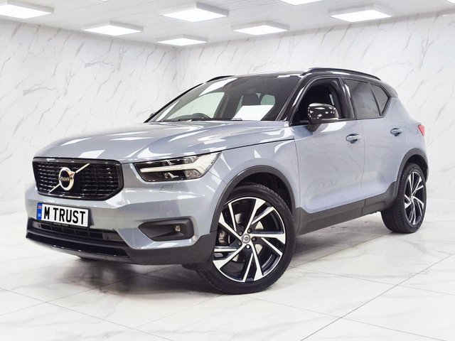 2020 Volvo XC40