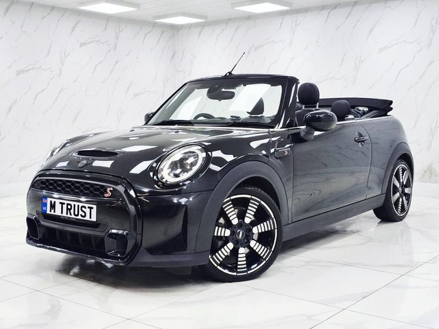 2023 MINI Convertible