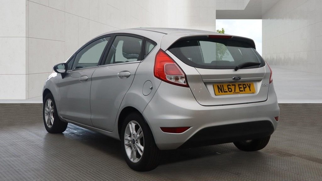 2017 Ford Fiesta — image 3