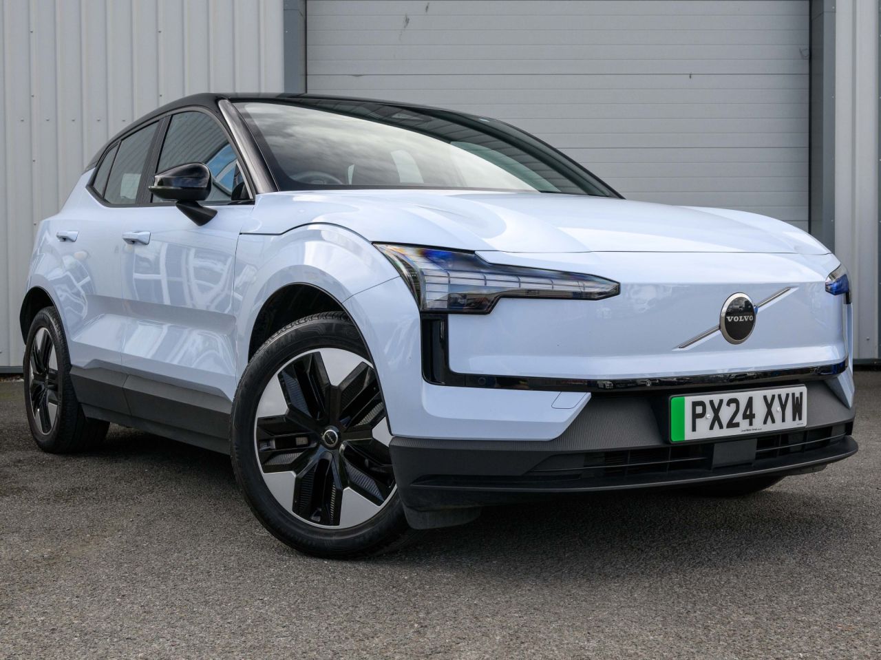 2024 VOLVO EX30