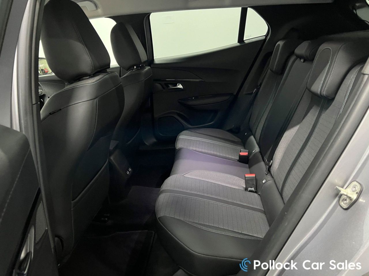 2021 PEUGEOT 1.2 PureTech Allure SUV 5dr Petrol EAT Euro 6 (s/s) (130 ps) New T'Bel - vehicle photo 31 for sale on PureCar