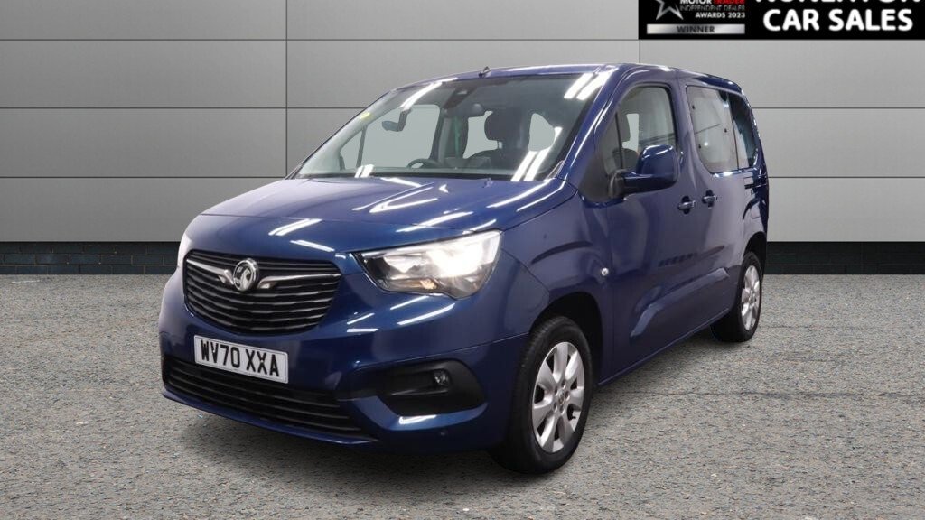 2020 Vauxhall Combo Life — image 4