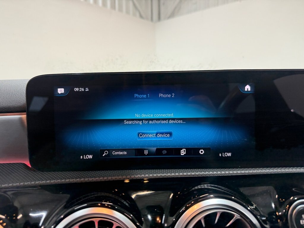 2020 Mercedes-Benz A-Class — image 8