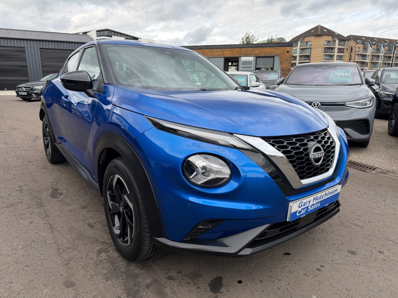 2023 NISSAN JUKE 1.0 DIG-T N-Connecta SUV 5dr Petrol DCT Auto Euro 6 (s/s) (114 ps) ONLY 238 - vehicle photo 9 for sale on PureCar