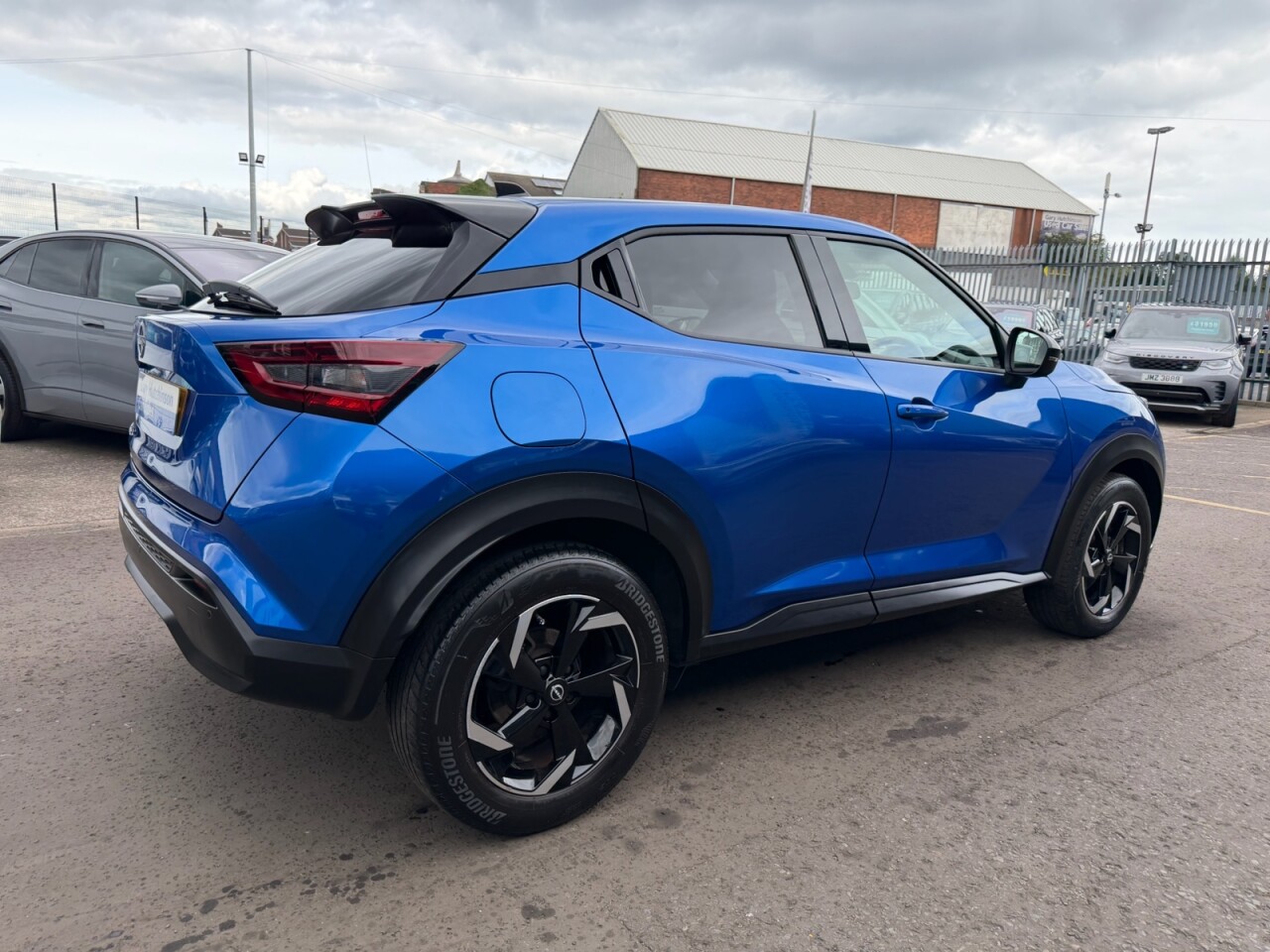 2023 NISSAN JUKE 1.0 DIG-T N-Connecta SUV 5dr Petrol DCT Auto Euro 6 (s/s) (114 ps) ONLY 238 - vehicle photo 17 for sale on PureCar