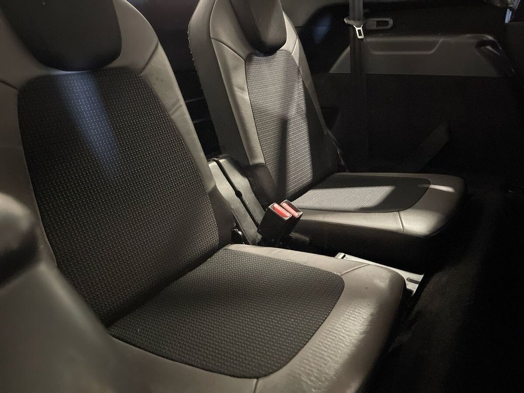 2016 Citroen Grand C4 Picasso — image 28