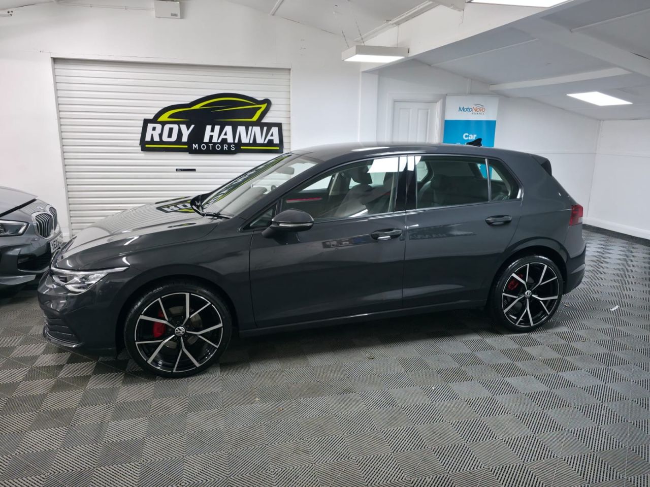 2024 VOLKSWAGEN GOLF 1.5 TSI Life Hatchback 5dr Petrol Manual Euro 6 (s/s) (130 ps) 1 Owner - Se - vehicle photo 3 for sale on PureCar