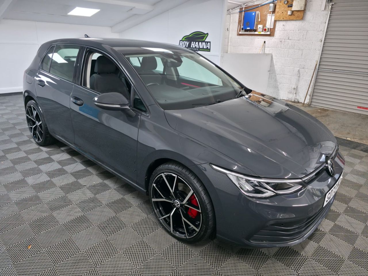 2024 VOLKSWAGEN GOLF 1.5 TSI Life Hatchback 5dr Petrol Manual Euro 6 (s/s) (130 ps) 1 Owner - Se - vehicle photo 8 for sale on PureCar