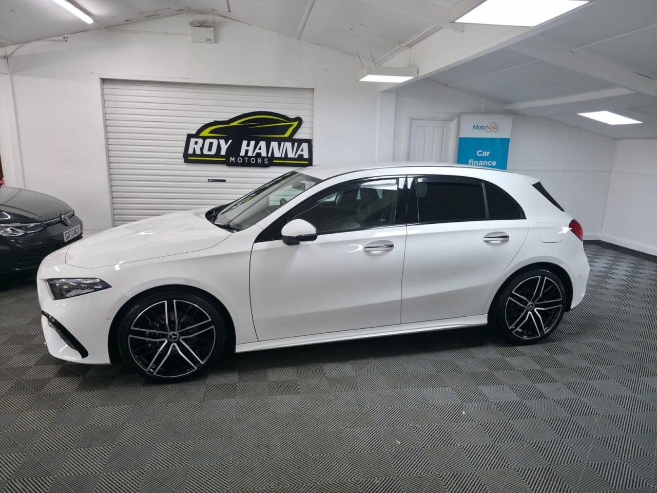 2025 MERCEDES A CLASS 2.0 A200d AMG Line (Executive) Hatchback 5dr Diesel 8G-DCT Euro 6 (s/s) (15 - vehicle photo 3 for sale on PureCar