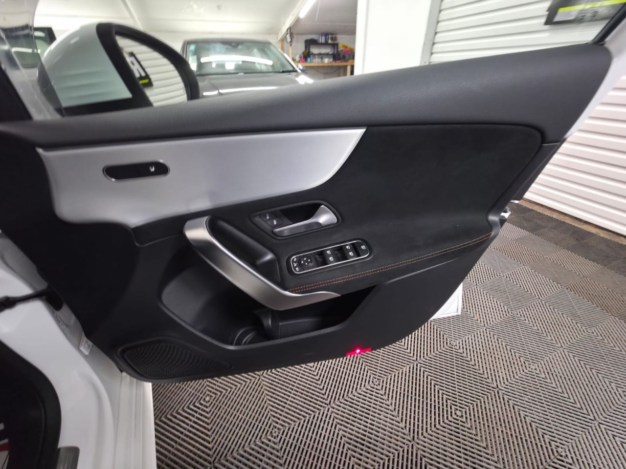 2025 MERCEDES A CLASS 2.0 A200d AMG Line (Executive) Hatchback 5dr Diesel 8G-DCT Euro 6 (s/s) (15 - vehicle photo 20 for sale on PureCar