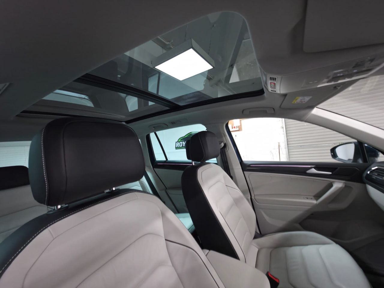 2023 VOLKSWAGEN TIGUAN 2.0 TDI Elegance SUV 5dr Diesel DSG Euro 6 (s/s) (150 ps) Panoramic Sunroof - vehicle photo 29 for sale on PureCar