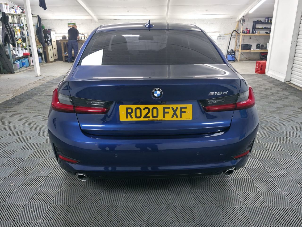 2020 BMW 3 SERIES 2.0 318d Sport Saloon 4dr Diesel Auto Euro 6 (s/s) (150 ps) Fantastic Servi - vehicle photo 5 for sale on PureCar