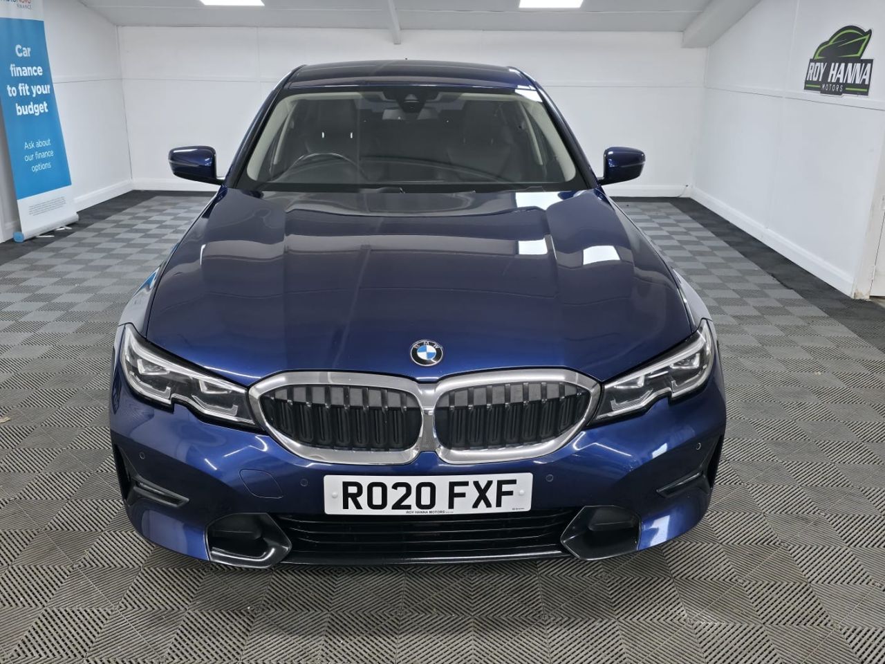 2020 BMW 3 SERIES 2.0 318d Sport Saloon 4dr Diesel Auto Euro 6 (s/s) (150 ps) Fantastic Servi - vehicle photo 9 for sale on PureCar